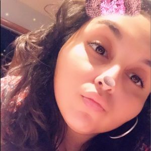 Meet your Posher, Vanessa